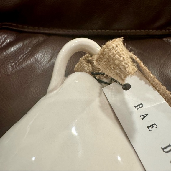 NEST Rae Dunn Ceramic Birdhouse - Picture 4 of 8